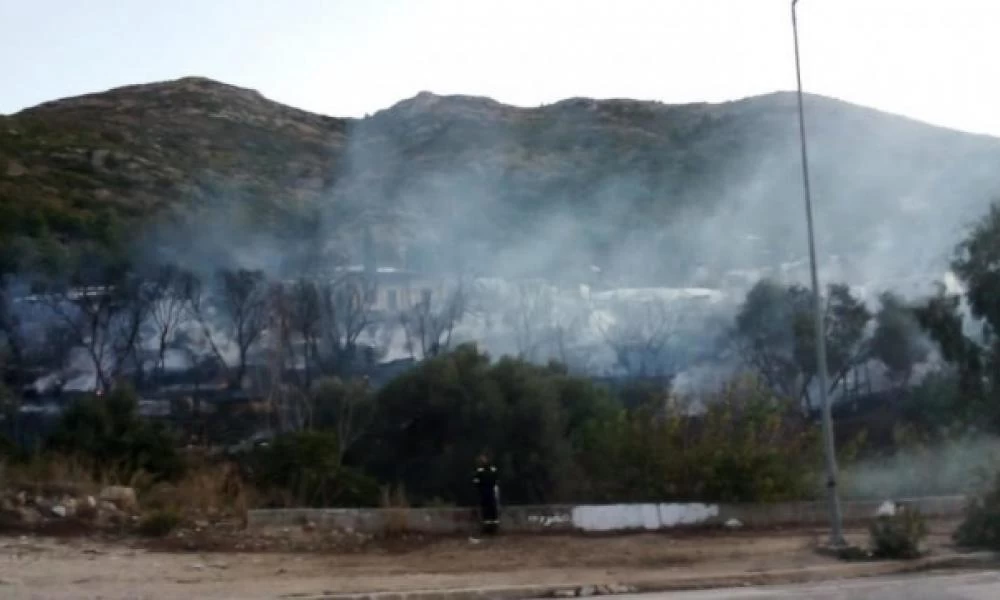 Τέθηκε υπό έλεγχο η φωτιά στο ΚΥΤ της Σάμου